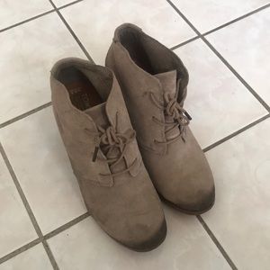 Lunata Lace Up Bootie